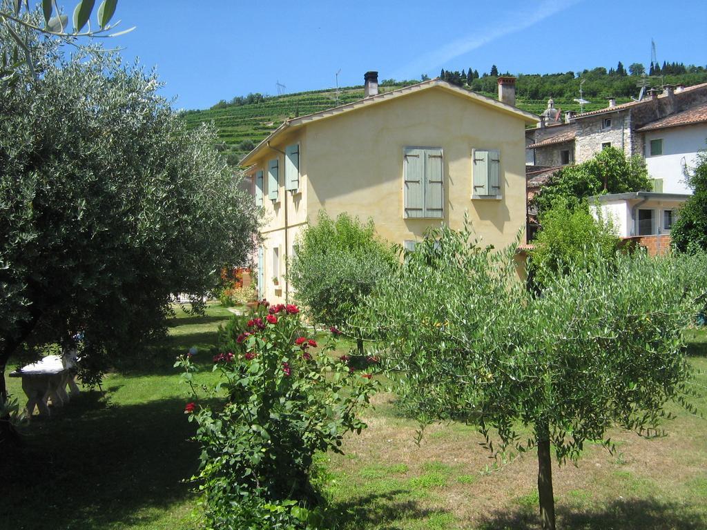 לינה וארוחת בוקר SantʼAmbrogio di Valpolicella Due Archi מראה חיצוני תמונה